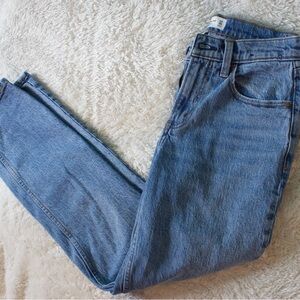 Abercrombie & Fitch Mid Rise Blue Jeans